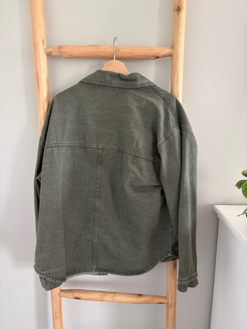 New CJLA Harrison Green Denim Jacket Sz Medium - Picture 6 of 6